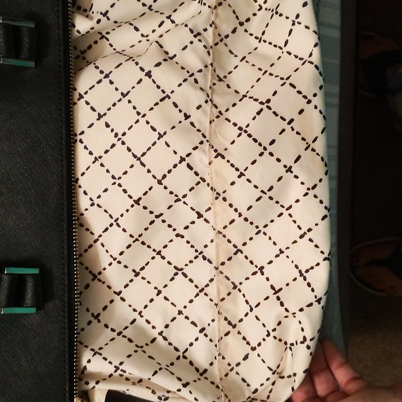 Kate spade black bag with gold hardware - Picture 8 of 13